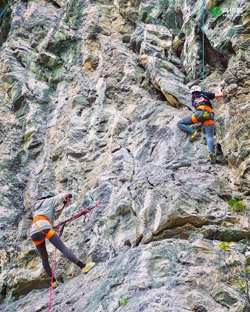 特色悬崖攀岩，挑战极限的勇气与体能考验的简单介绍