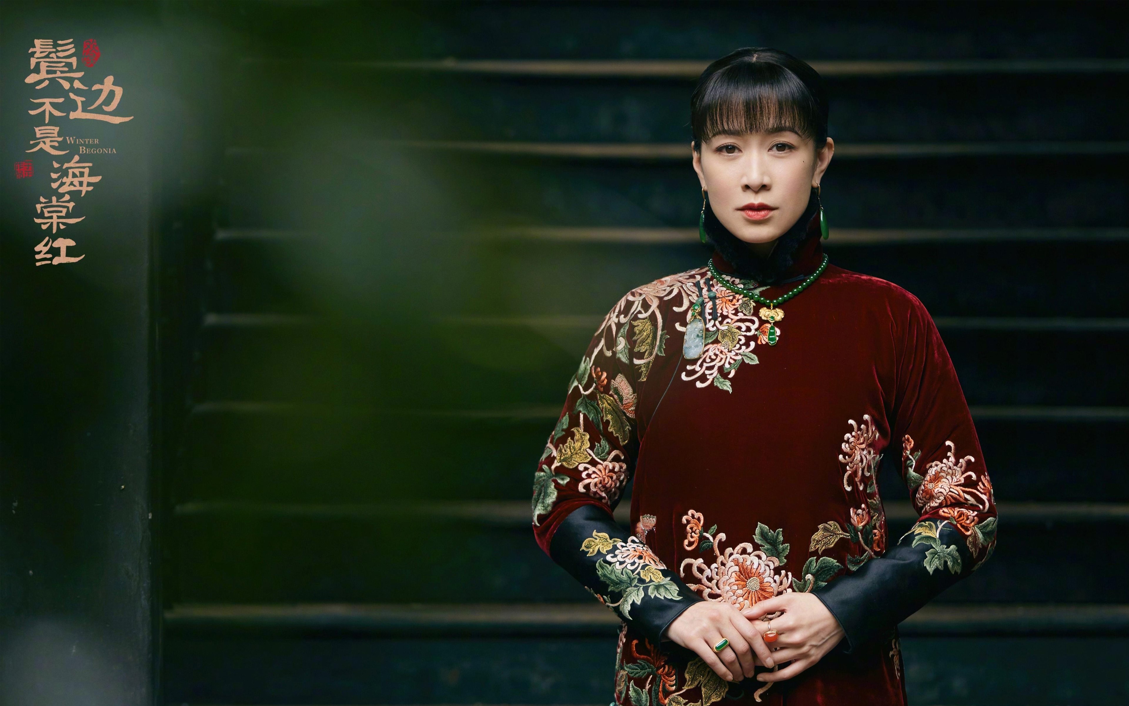 _极光滑雪大赛:在彩色光辉中驰骋_,滑雪看极光