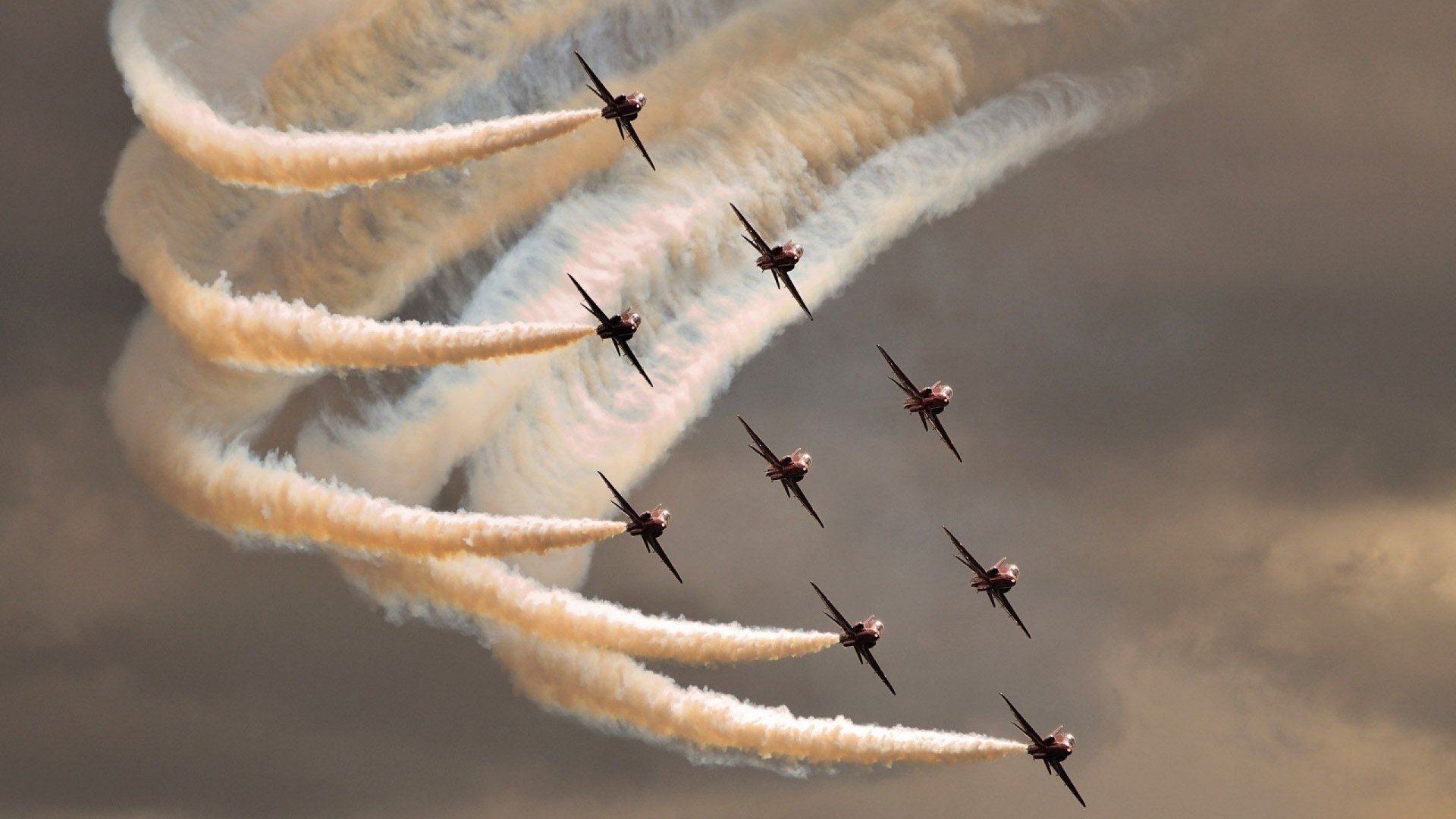 _骑士潜力无限，年轻核心表现抢眼_，骑士lx