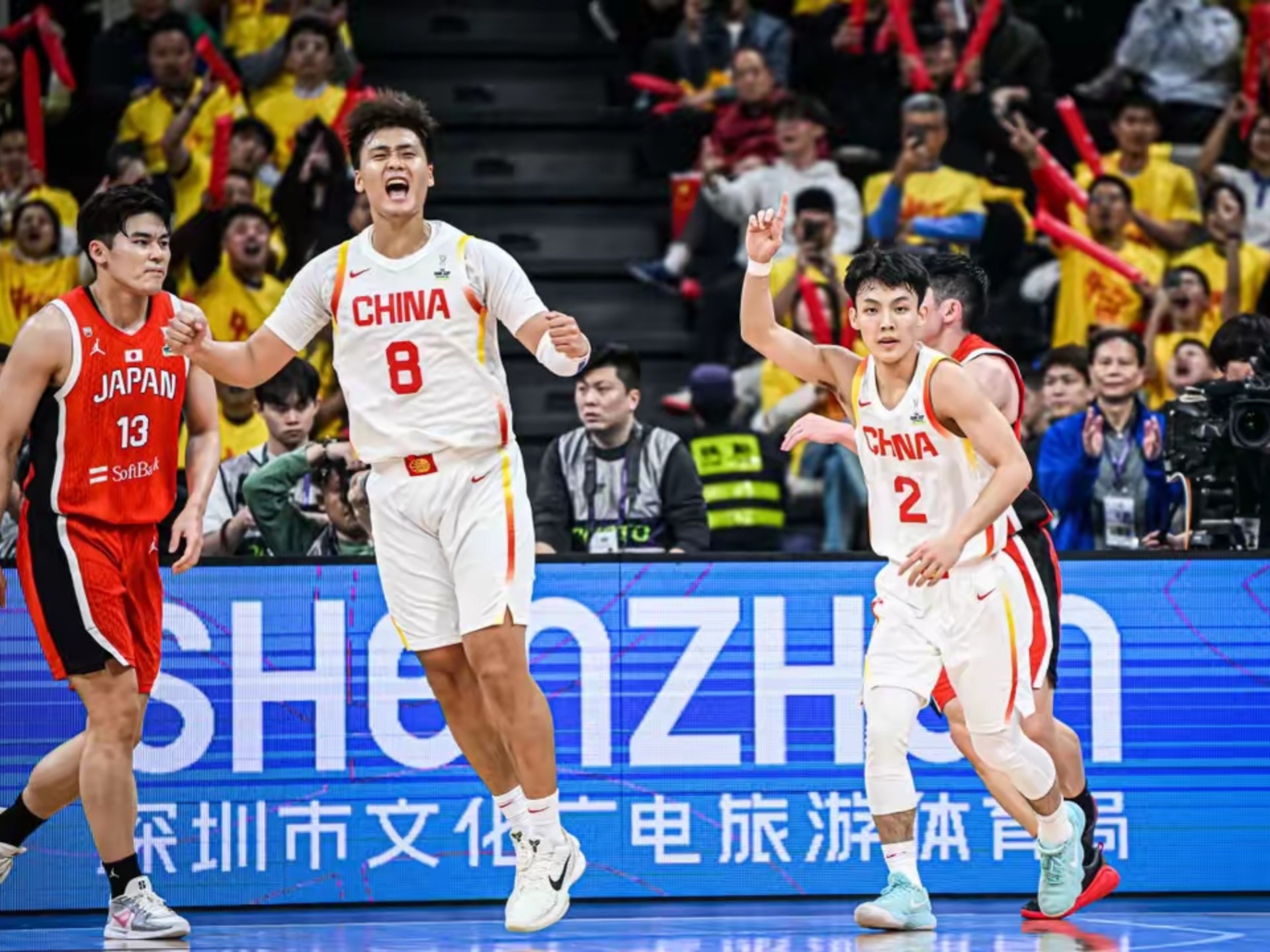 包含开云体育:中国男篮历史上的经典绝杀:那些让人心跳加速的时刻的词条 包含开云体育:中国男篮历史上的经典绝杀:那些让人心跳加速的时刻的词条